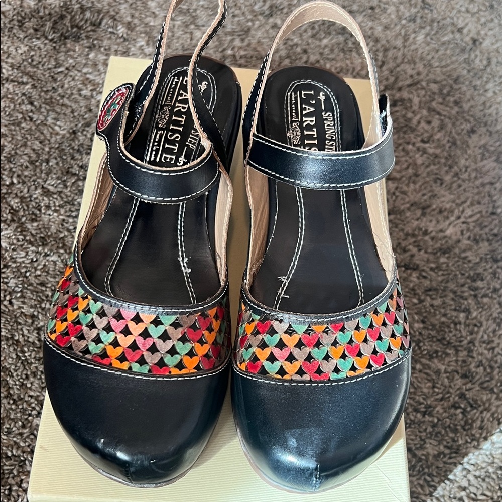L’Artiste size 37 spring step used in great condition shoes